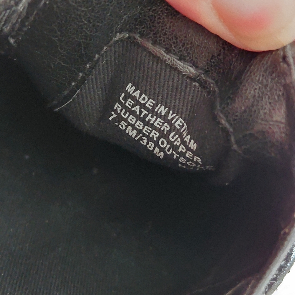 Michael Kors Snake Sneaker Pom Pom - Picture 7 of 8